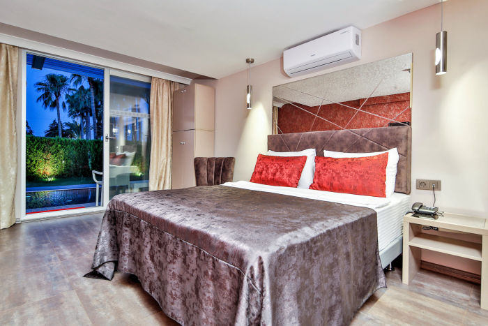 Voxx Beach Boutique Hotel Havuzlu Odalar